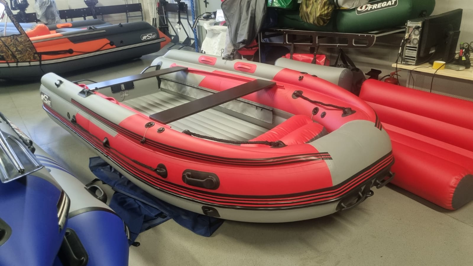 Лодка Skat Тритон 390 Fi НД